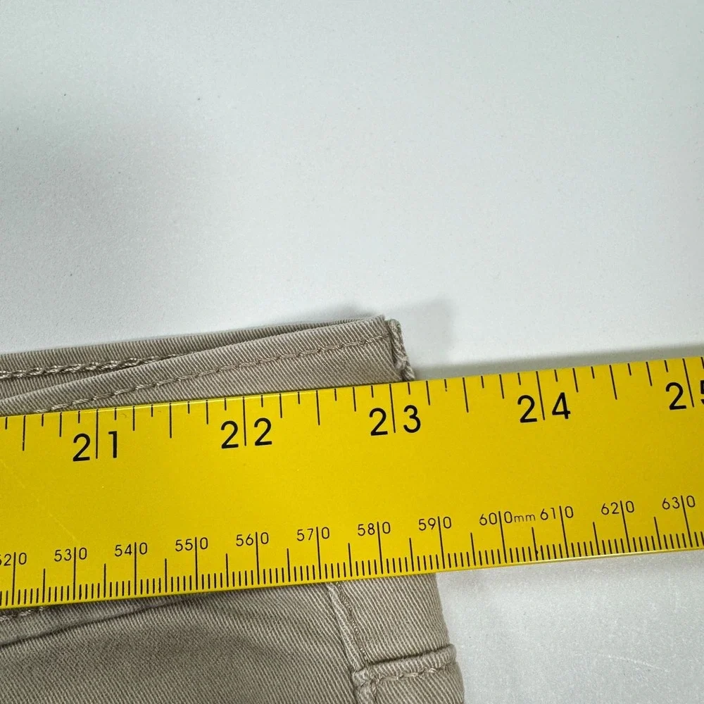 Levi's 541 Athletic Taper Khaki Pants Mens 46x34 Measures 46x32 Stretch Big Tall